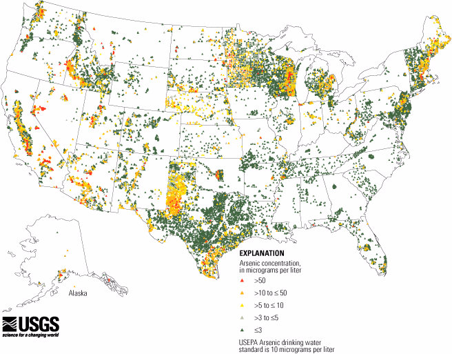 USGS map of arsenic concentrations in U.S. groundwater from about 31,000 wells and springs, color-coded against the EPA's 10 µg/L drinking-water standard